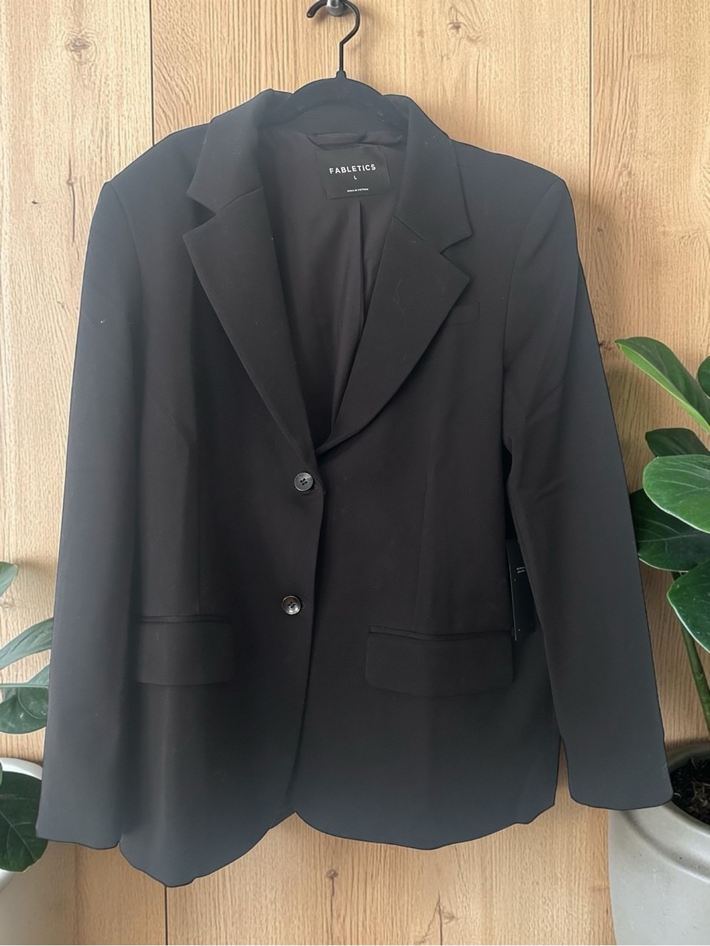 NEW - Women’s Fabletics Black Tailored Blazer